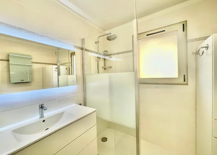 Vezelay, By Welcome To Apartment *